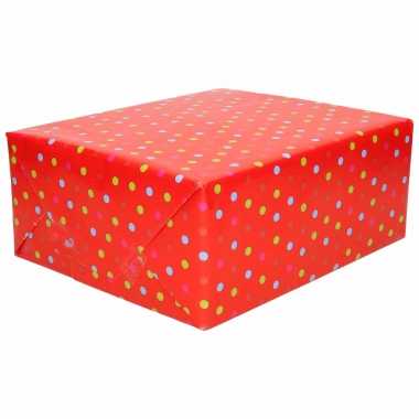 Goedkope x inpakpapier/cadeaupapier rood gekleurde stippen